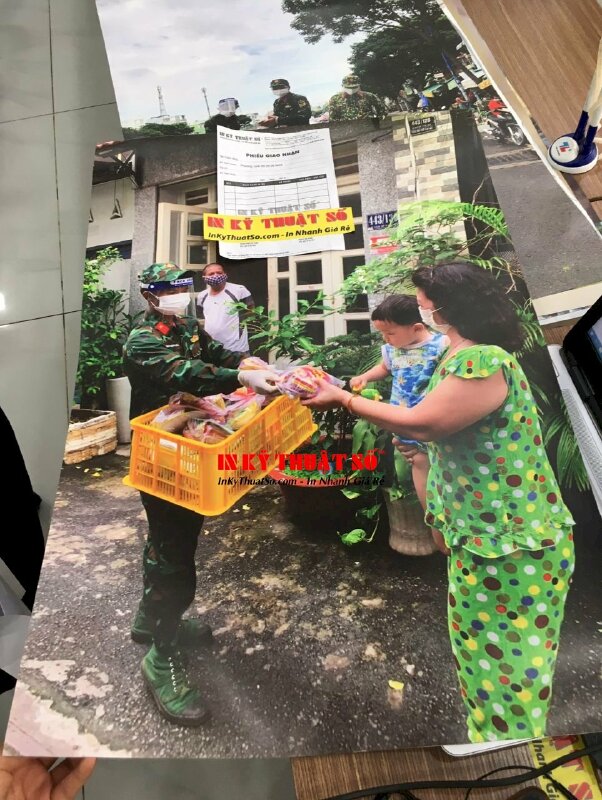 Decal in chuyển nhiệt lên vải, in Decal Pet nhiệt logo Khoa ngôn ngữ Nhật trường đại học - INKTS1834