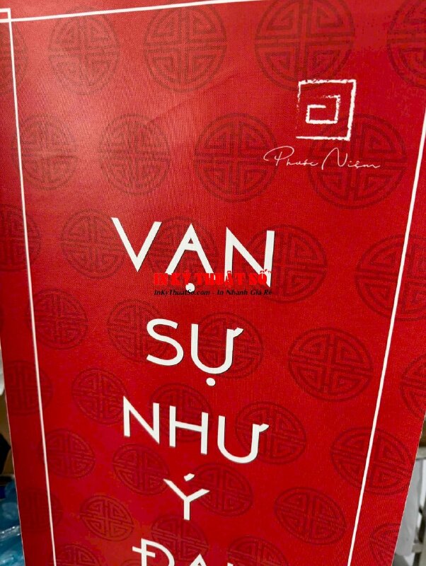 In cặp câu đối chúc Tết vải Canvas dầu bóng, nẹp gỗ 2 đầu Nhà nhà hòa thuận mãi An khang Vạn sự Như ý đại Cát tường - INKTS2918