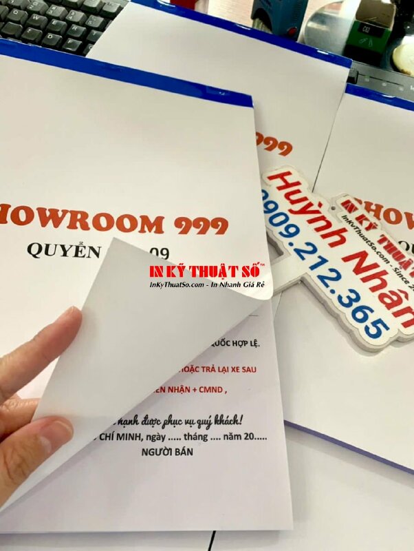 In nhãn dán theo yêu cầu Decal sữa mực dầu, cán bóng, bế tem theo viền - INKTS1983