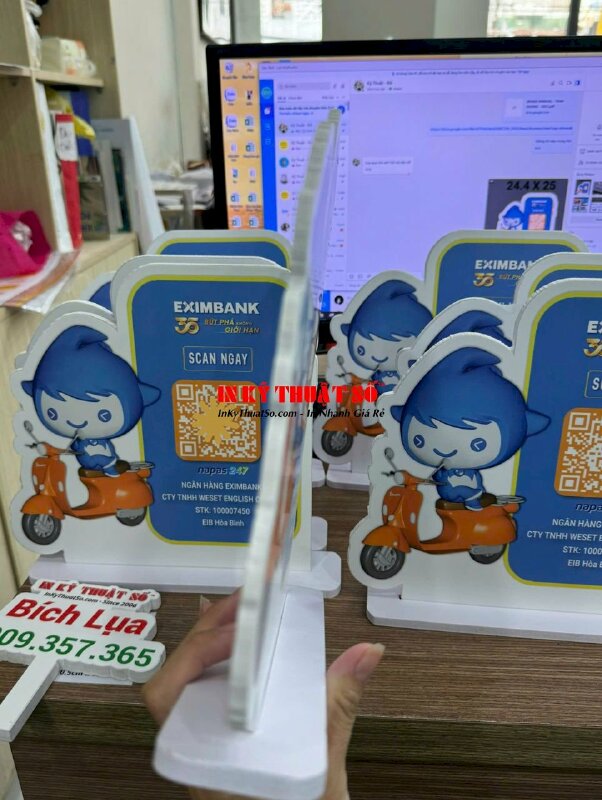In thẻ tích điểm có mã QR code và mã Barcode, in thẻ nhựa PVC bo góc, đánh sổ nhảy - INKTS1866