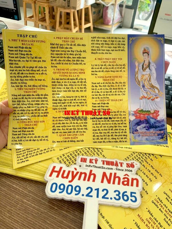 In hashtag cầm tay hình bánh sinh nhật, bánh bao, bánh há cảo cho nhà hàng Hongkong - INKTS1836
