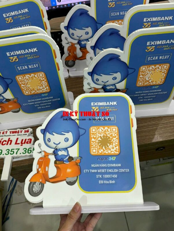 In thẻ tích điểm có mã QR code và mã Barcode, in thẻ nhựa PVC bo góc, đánh sổ nhảy - INKTS1866