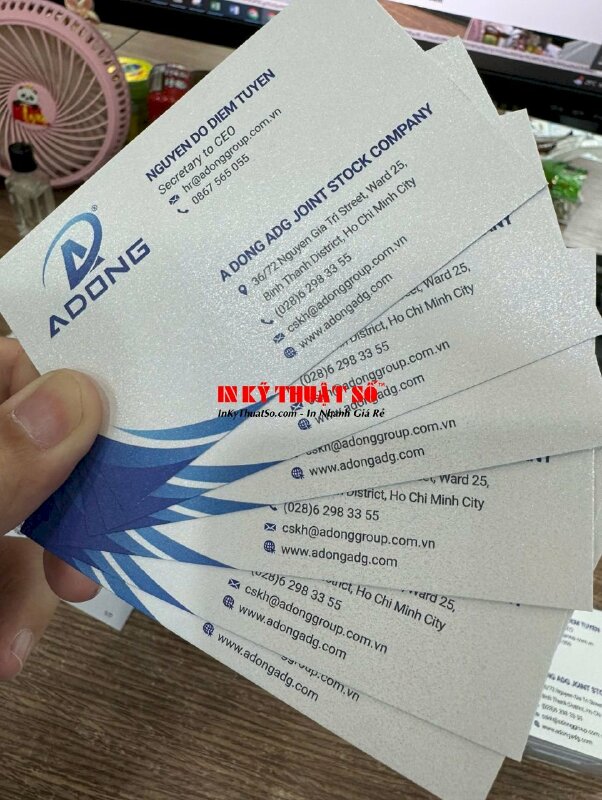 In card visit thư ký Secretary to CEO công ty cung cấp hạt nhựa, card visit giấy mỹ thuật nhũ trắng - INKTS2839