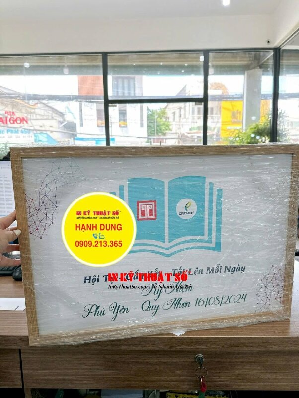 Làm tem vỡ niêm phong size dài 1x10cm, bế từng tem cho thương hiệu trà ngọt - INKTS1912