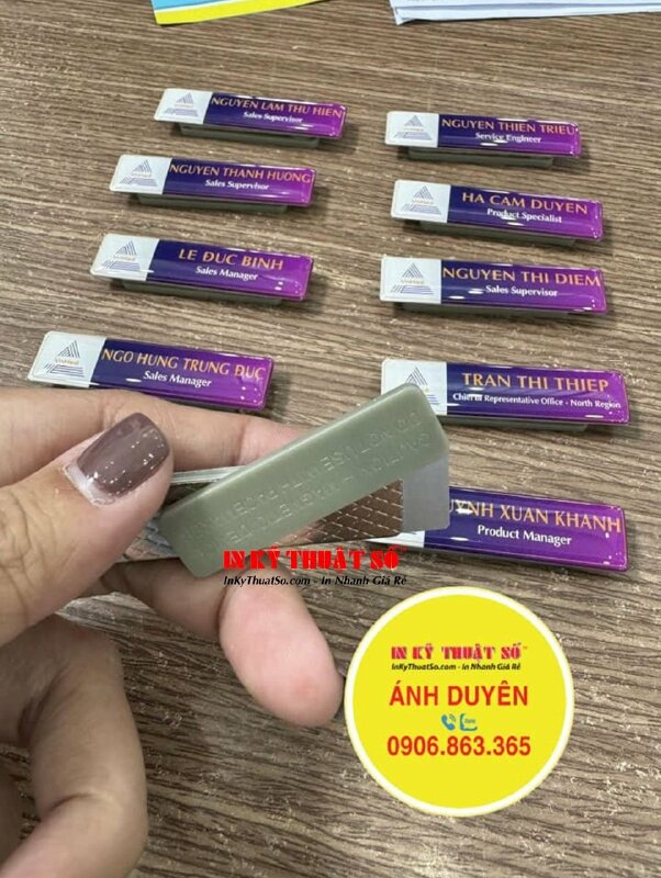 In logo công ty UV DTF dán lên mọi vật liệu phẳng, chống nước, bền màu, tem nổi logo - INKTS1599
