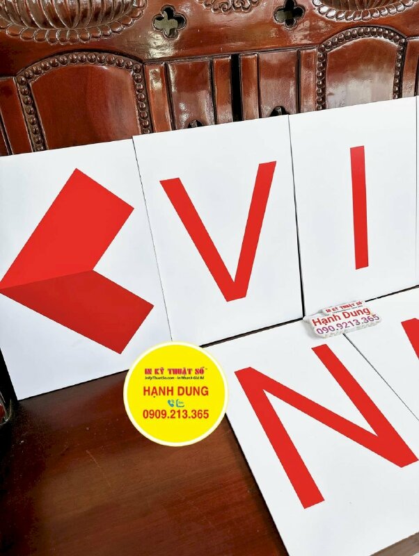 In tranh Canvas hình idol Kpop treo trang trí phòng cá nhân - INKTS1564