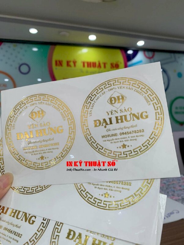 In tranh thờ thần bản mệnh phái nam Quan Bình Thánh Tử, phái nữ Chúa Tiên Nương Nương, in tranh treo phòng thờ Backlit Film khổ lớn - INKTS1766