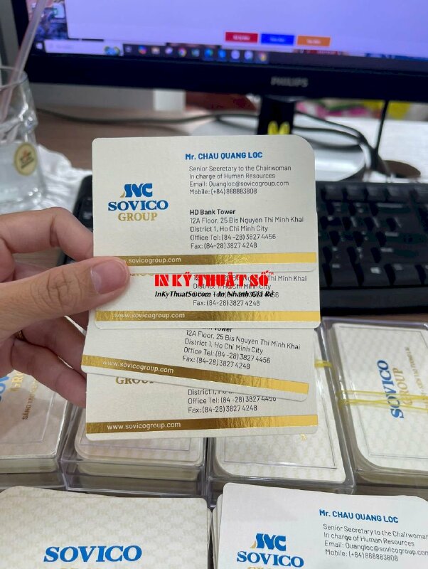 In name card ép kim giấy nhũ vàng in Offset 2 mặt chức danh Senior Secretary - INKTS3006