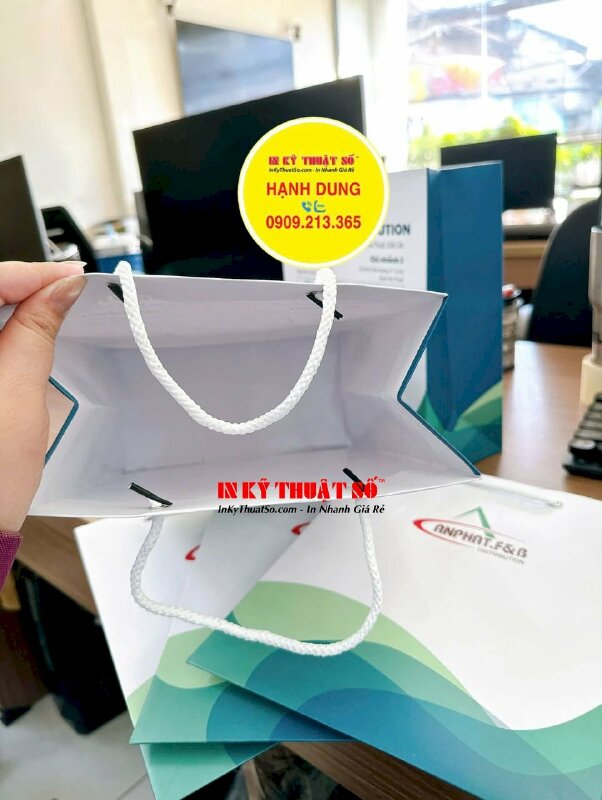 In túi giấy đựng nguyên liệu pha chế công ty F&amp;B Distribution, hàng gửi đi Đắk Lắk từ TPHCM - INKTS2878