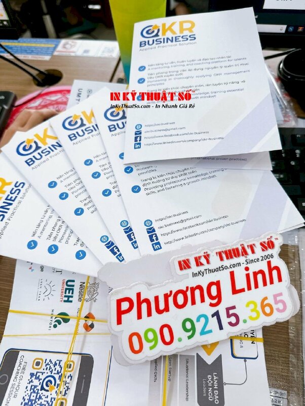 In tem tròn số thứ tự từ Decal sữa dầu mờ, đường kính 10cm, có bế theo viền - INKTS1677