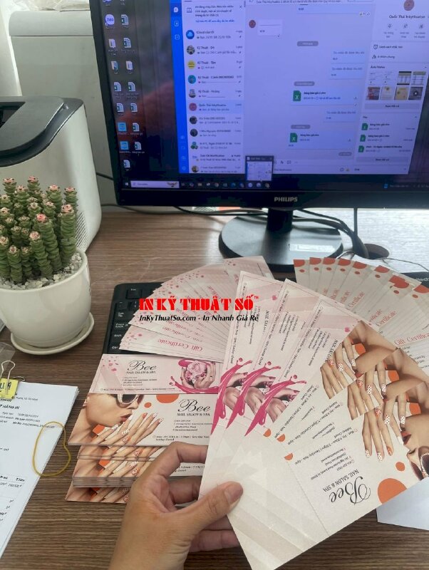 In Voucher Nail Salon &amp; Spa giấy mỹ thuật nhũ trắng, cấn răng cưa 1 đường, hàng gửi đi New Jersey Mỹ từ TPHCM - INKTS2857