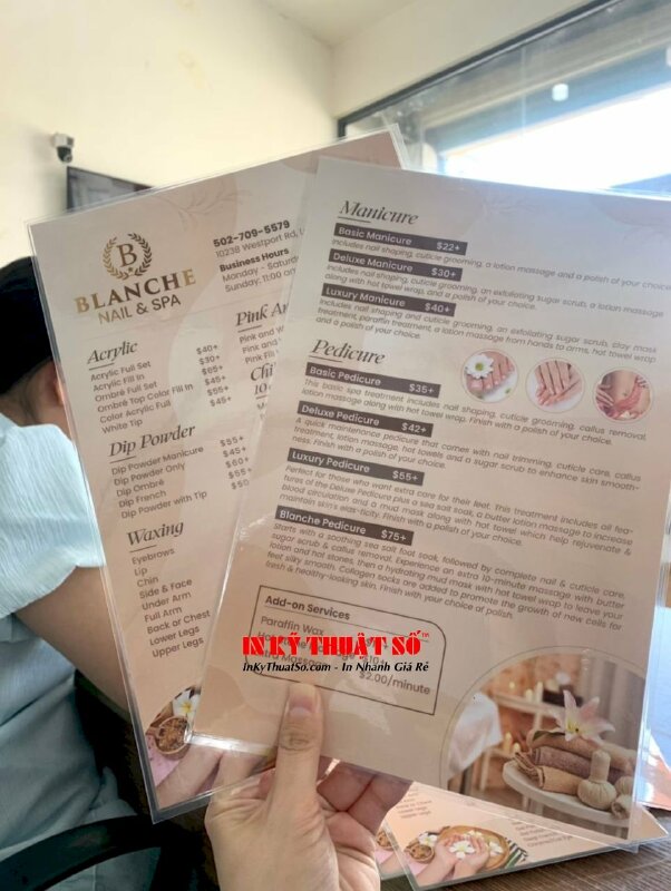 In Decal tem tròn thông tin địa điểm cắm trại bằng tiếng Anh, tem dán hình tròn in thông tin theo yêu cầu - INKTS1761
