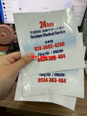Decal in 2 mặt dán kính thông tin liên hệ dịch vụ y tế khẩn cấp cho công ty bảo hiểm - INKTS3016