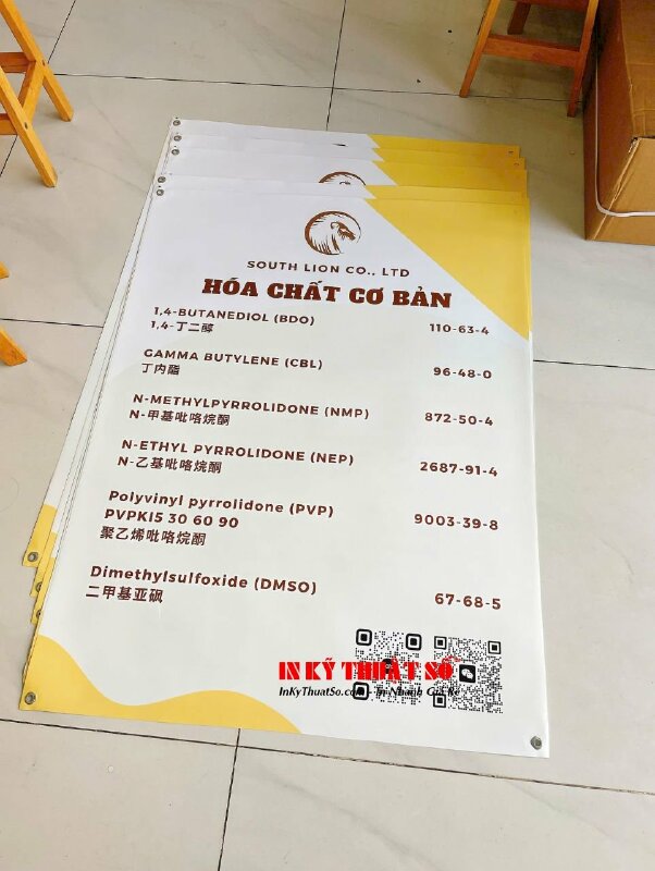 Combo Poster &amp; Standee giới thiệu sản phẩm hóa chất tại gian hàng hội chợ triển lãm ngành, in đa ngôn ngữ Việt Anh Trung - INKTS2895