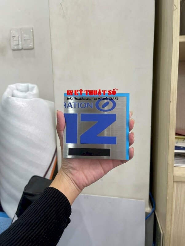 In phóng ảnh giấy chứng nhận certificate khổ lớn treo tường văn phòng công ty từ vải Canvas đóng khung viền đen - INKTS1786