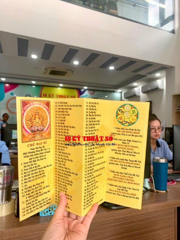 In hashtag cầm tay hình bánh sinh nhật, bánh bao, bánh há cảo cho nhà hàng Hongkong - INKTS1836