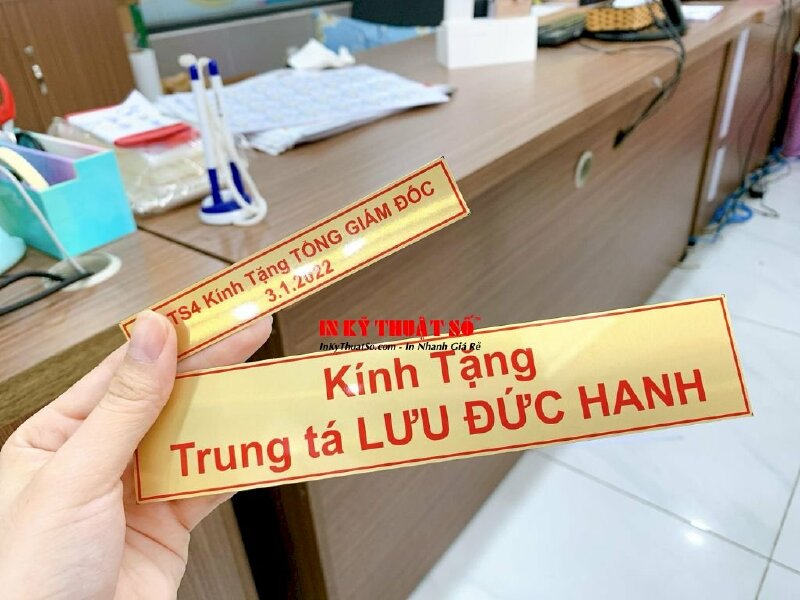 Làm móc chìa khóa mica in slogan tổ chức cộng đồng, logo nhà tài trợ - INKTS1789