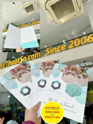 In folder bìa hồ sơ công ty du lịch lữ hành, in số lượng ít cấn tay gấp có khe để card visit - INKTS1672