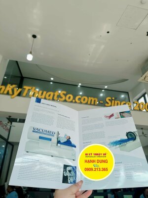 In brochure A3 số lượng ít, brochure giới thiệu thiết bị y tế - INKTS1596