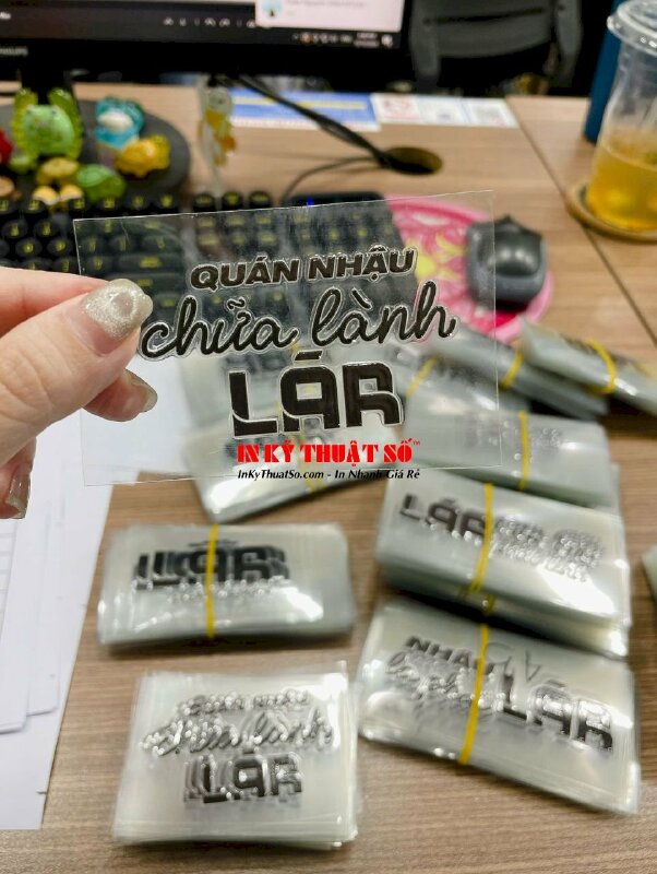 In UV DTF nhãn dán logo mọi bề mặt, tem nhãn dán hộp nước hoa - INKTS2726